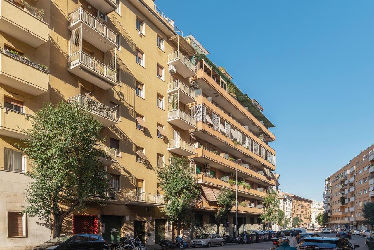 Bright Apt With Views Of San Pietro Rome Exterior photo